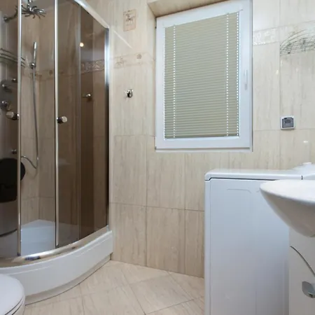 Apartament Center Iii By Renters *