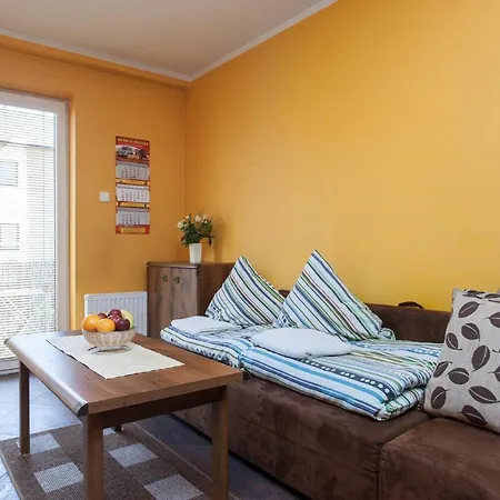 Center Iii By Renters *