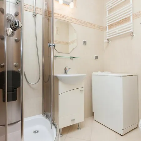 Apartament Center Iii By Renters *