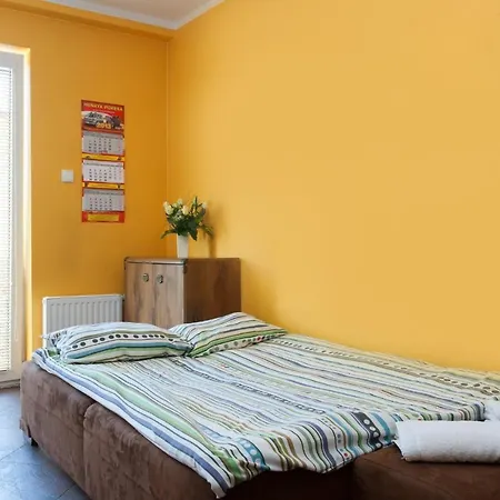 Apartament Center Iii By Renters